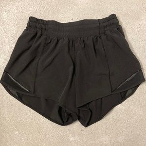 Black lululemon hotty hot shorts 4” size 4